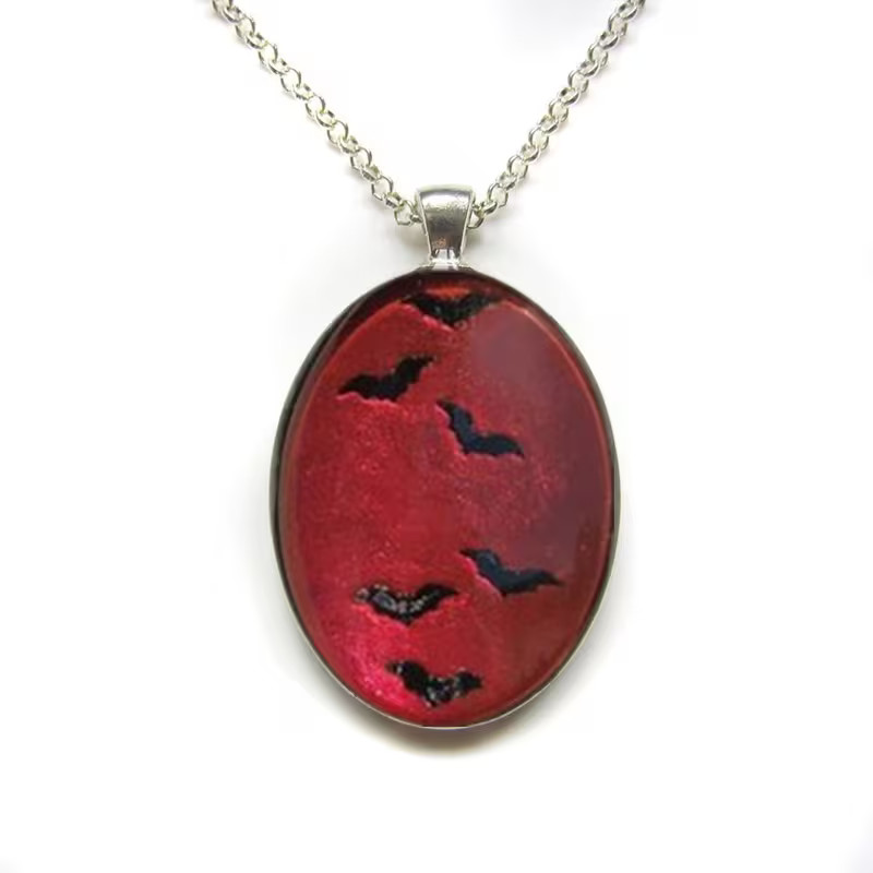 Gothic Bat Oval Pendant Necklace Fashion Jewelry Gift