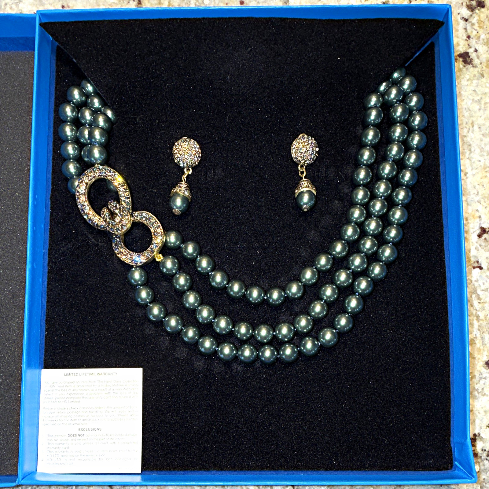 Heidi Daus Jewelry Set Necklace & Earrings Green Imitation Pearl Crystal