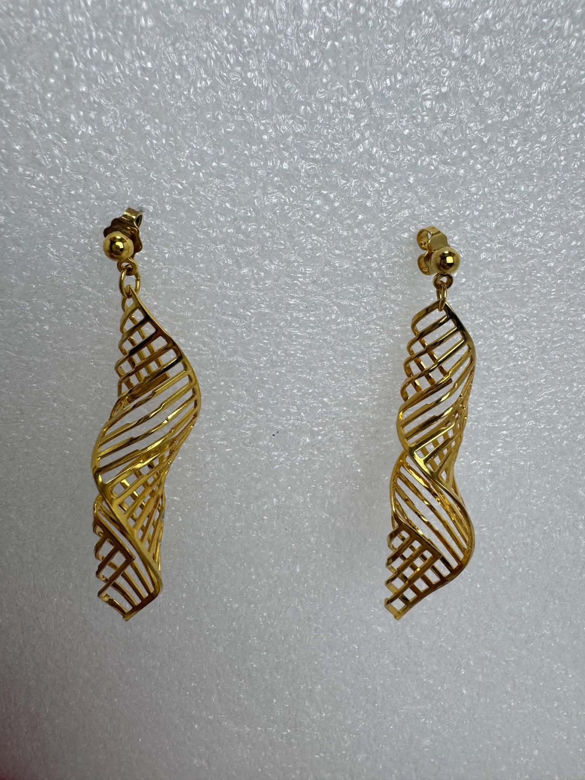 Gold Tone Dangle Earrings Spiral Geometric Openwork Fashion Jewelry Post Back