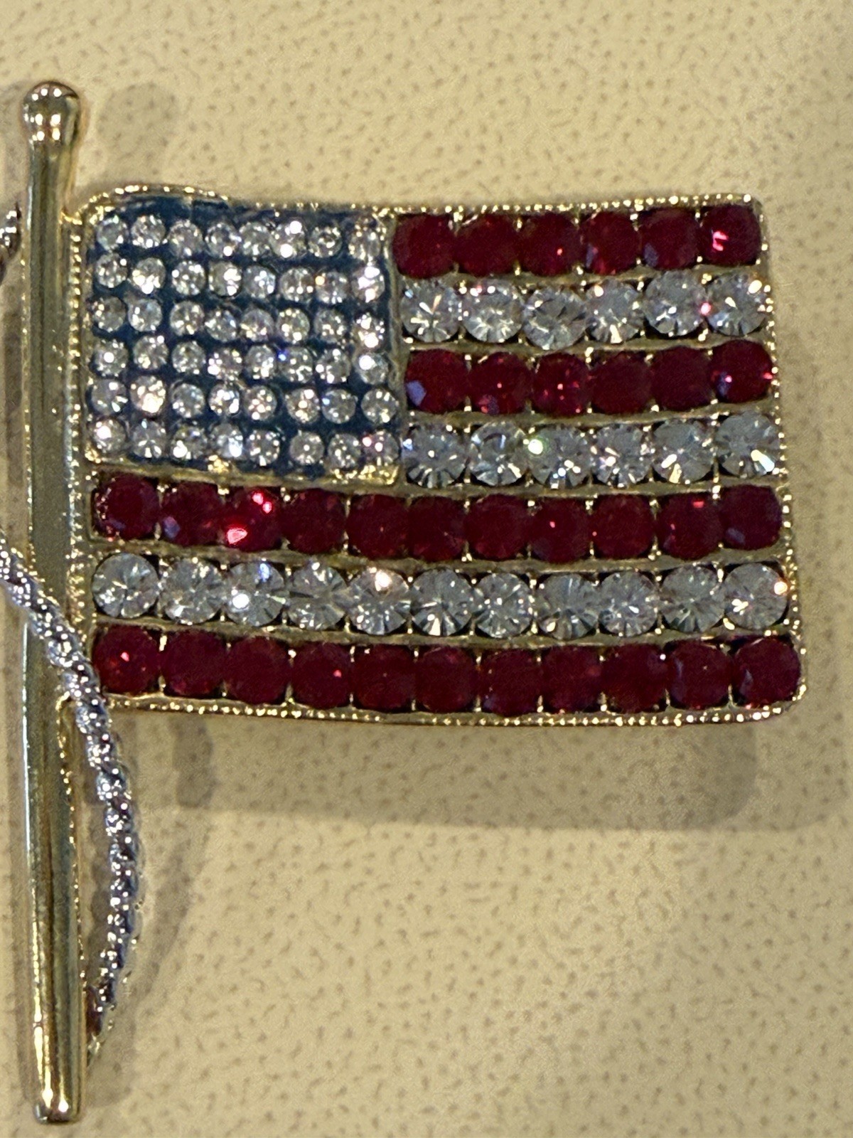 NEW Kenneth J Lane American Flag Pin (Angie Dickinson collection)