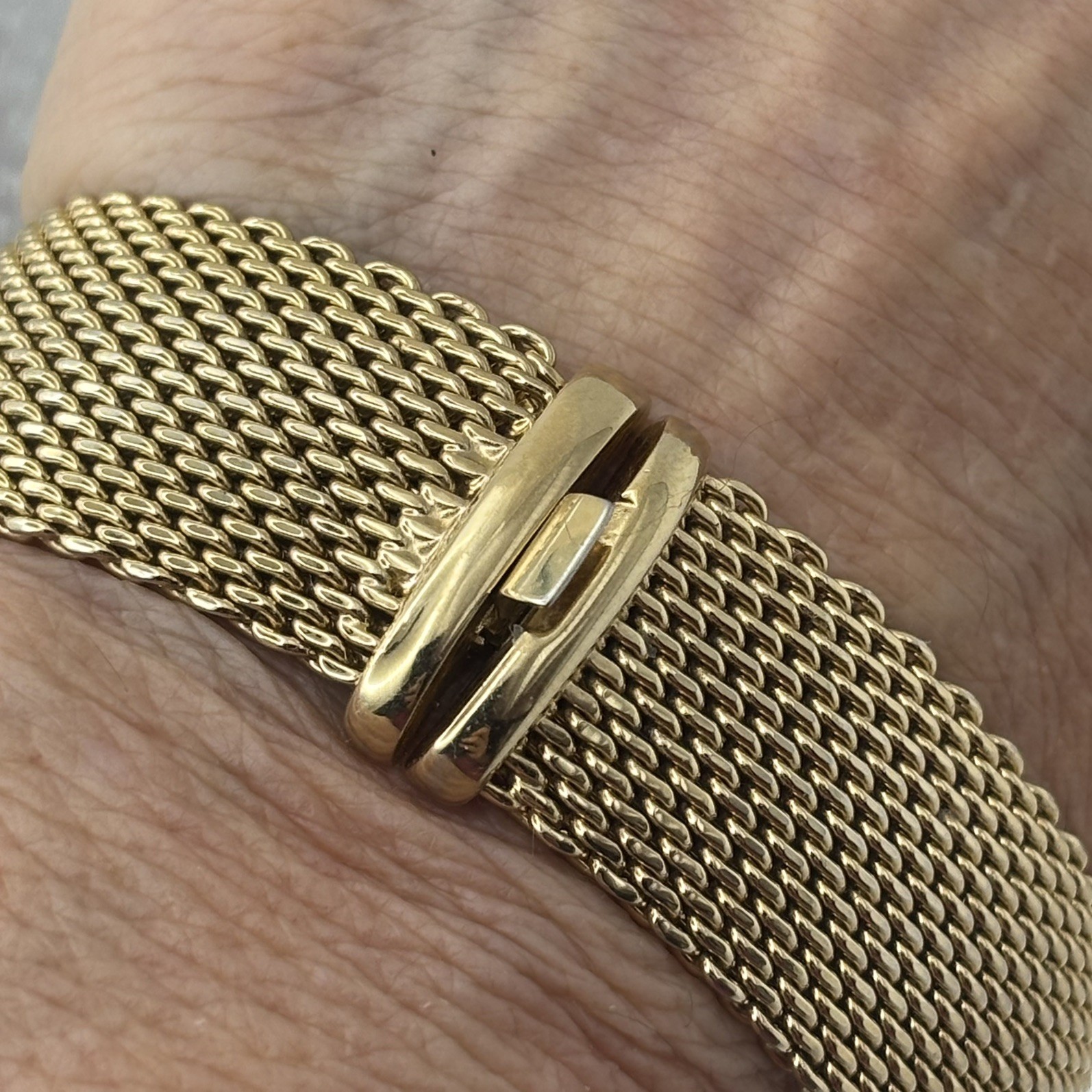 Woven Mesh Bracelet 14K Gold Electroplate ESPO Signed 7.5″ long; 0.75” wide 44g