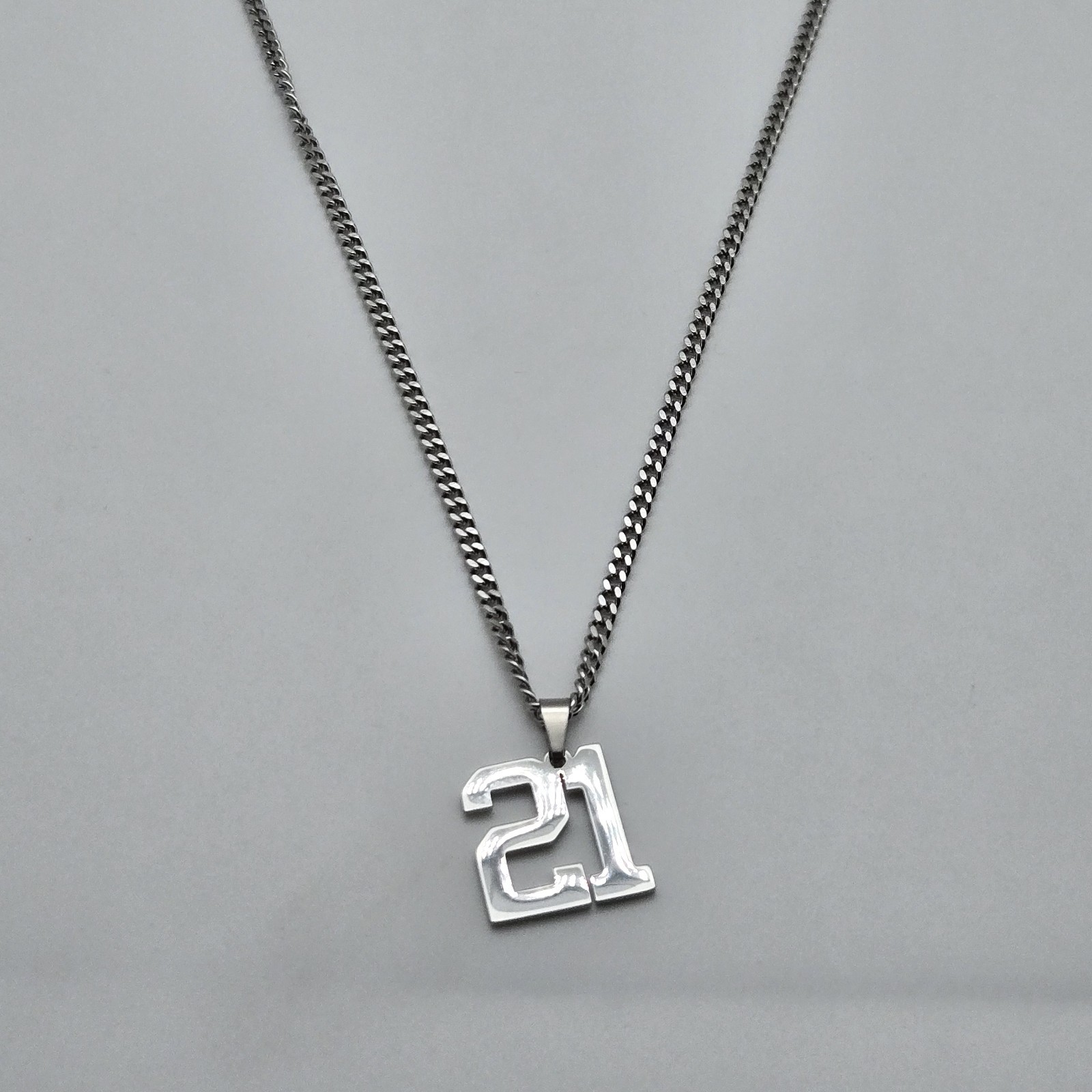 #21 BASEBALL FOOTBALL NUMBER Pendant Charm / 18″-24″ STAINLESS CHAIN NECKLACE