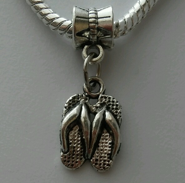 Flip Flop Beach Sandals Shoe Dangle Charm Pendant Fit European Bracelet Necklace