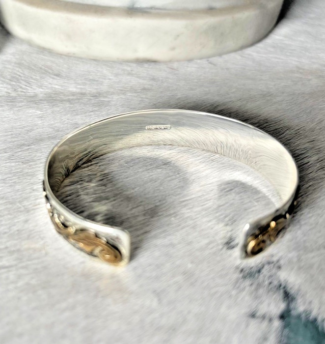 Western Womens Bracelet 6 3/8 x 1/2 in Band Silver Gold Cuff Cowboy Adjust