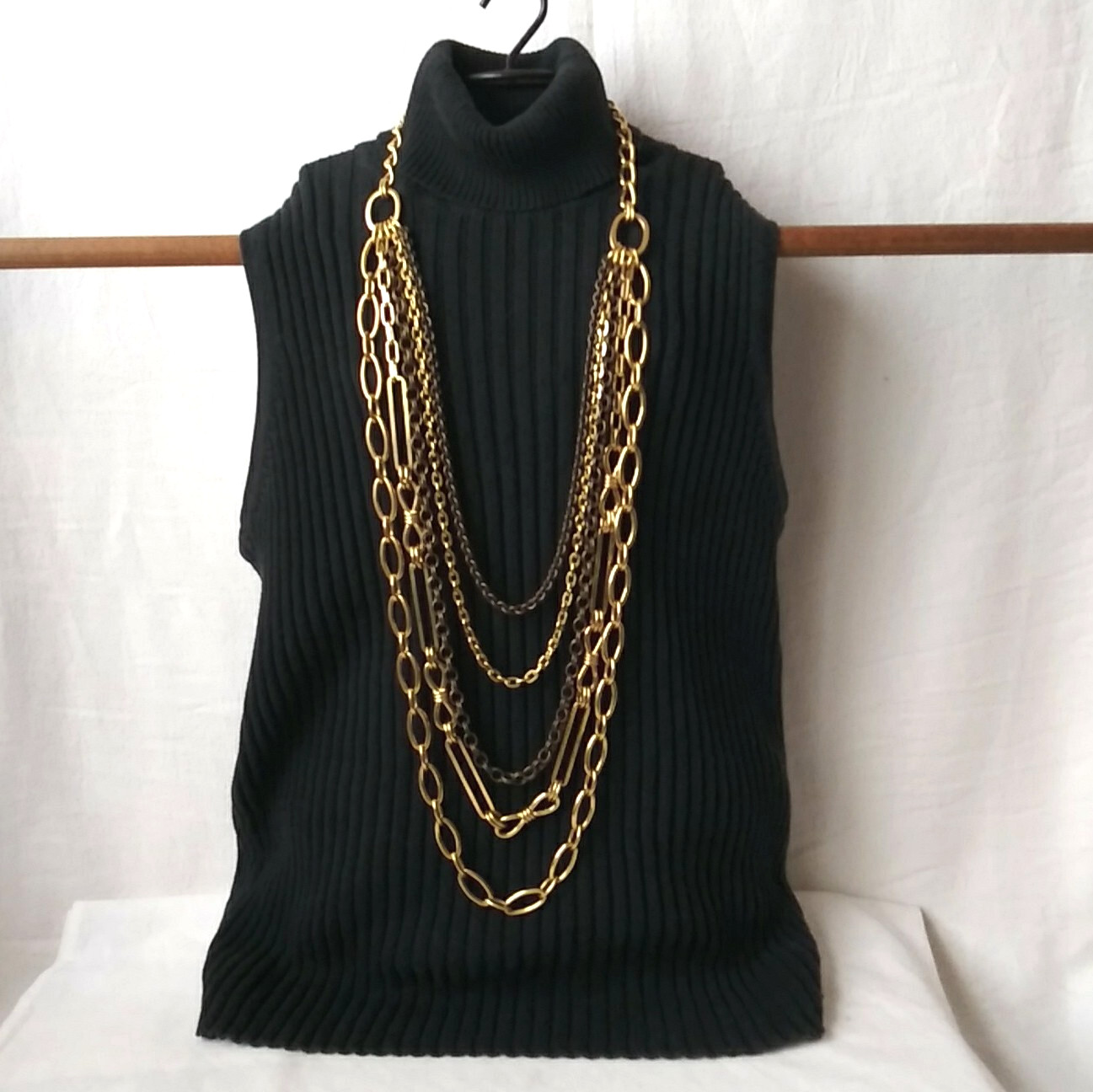 Heavy Gold Tone Multiple 5 Strand Layered Chain Statement Necklace Signed WORTH