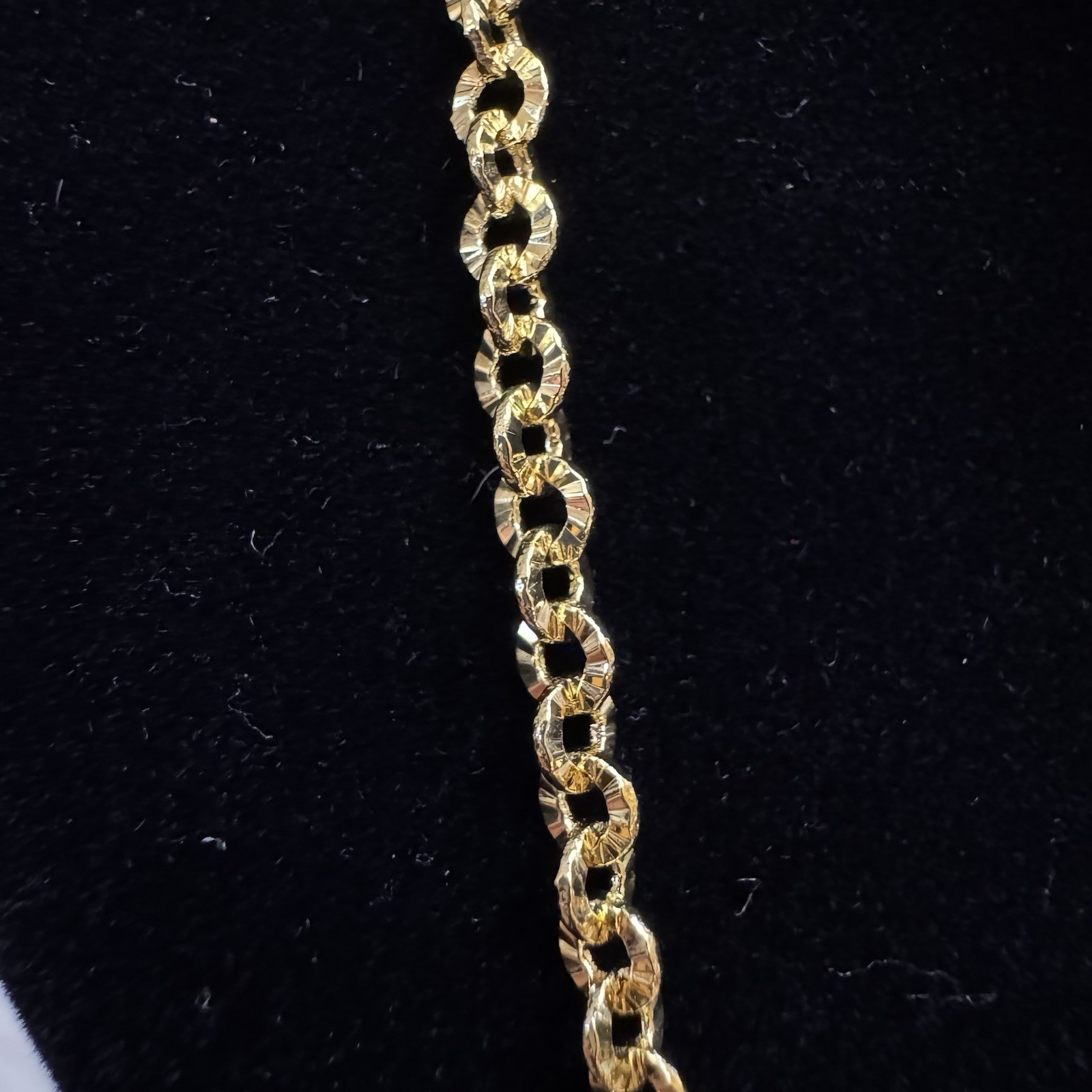 Vintage Necklace Monet Rolo Link Chain Diamond Cut 18K Gold Filled, 19in, 3.77mm