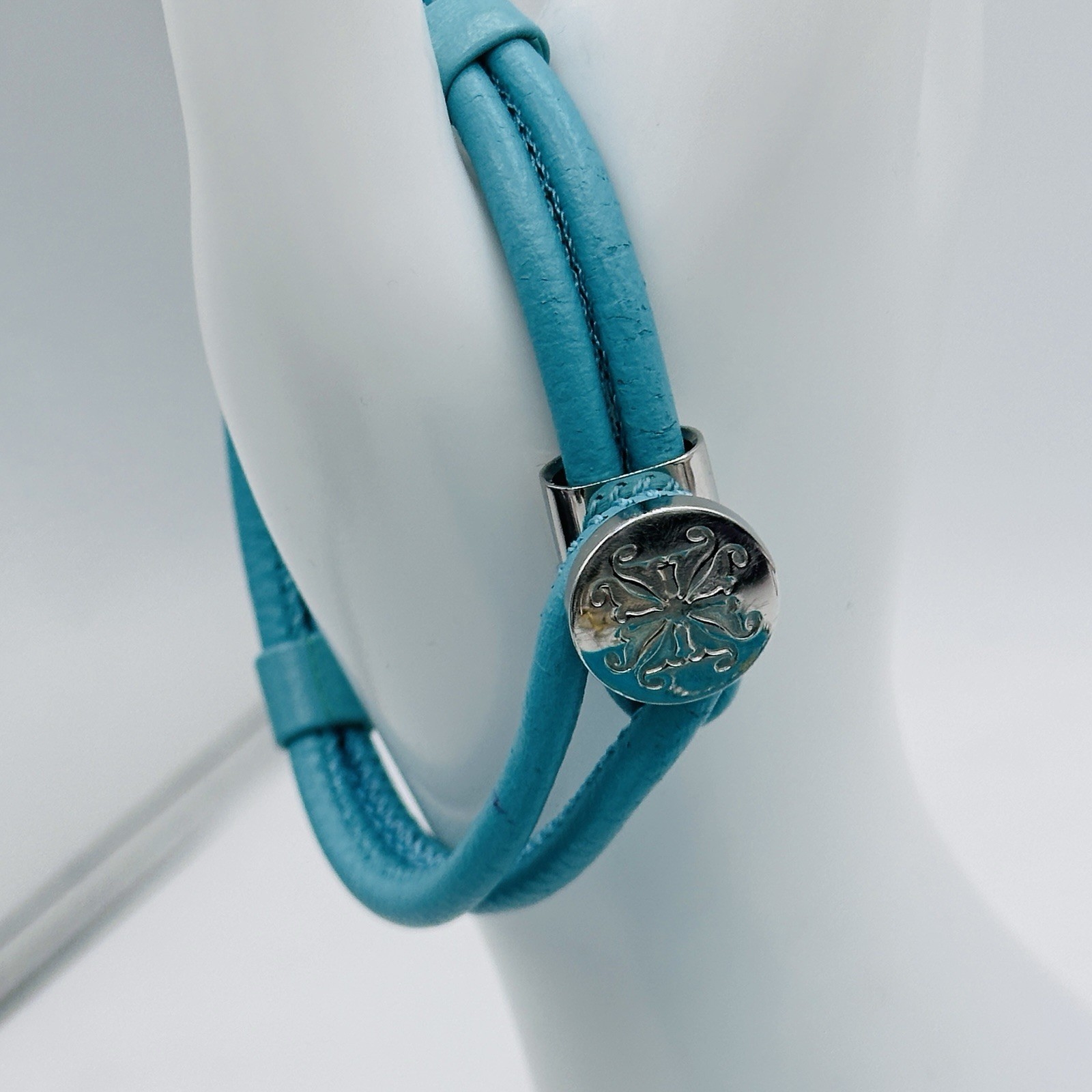 Rustic Cuff Boutique 5PC Stack Turquoise Leather Mixed Metal Set