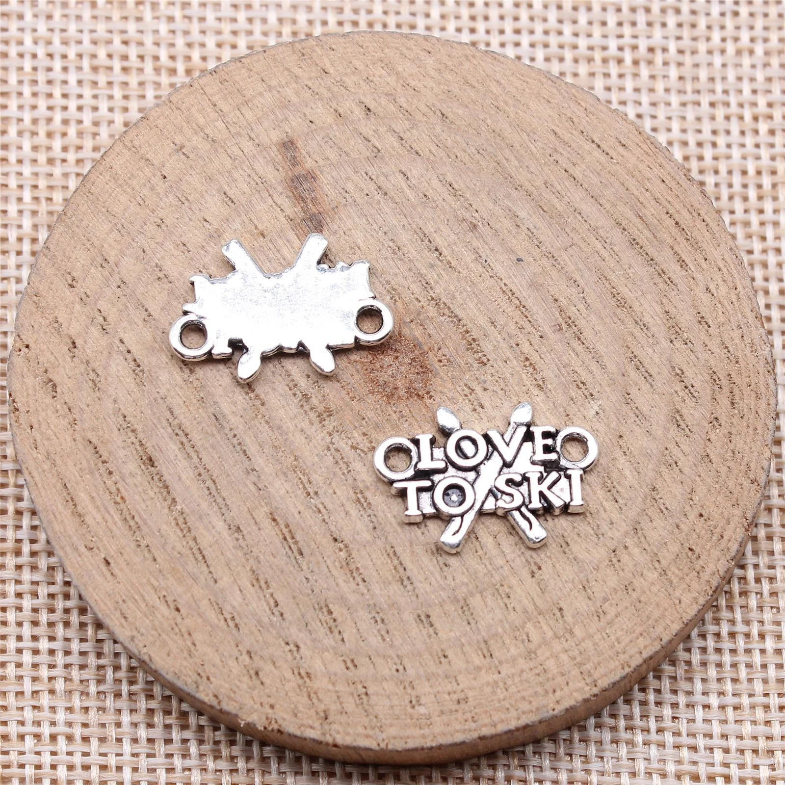 15 or 40PCS Antique Silver Love to Ski Charm Pendant Connector, Sports GGS396
