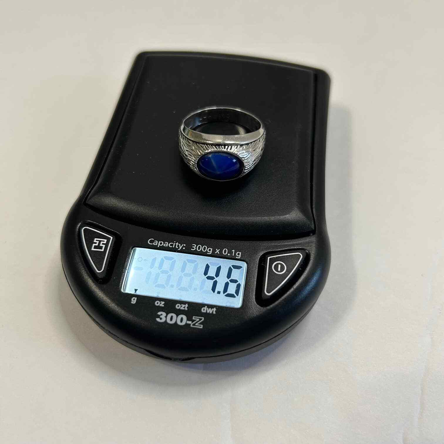 18K HGE Simulated Blue Star Sapphire Ring Size 8