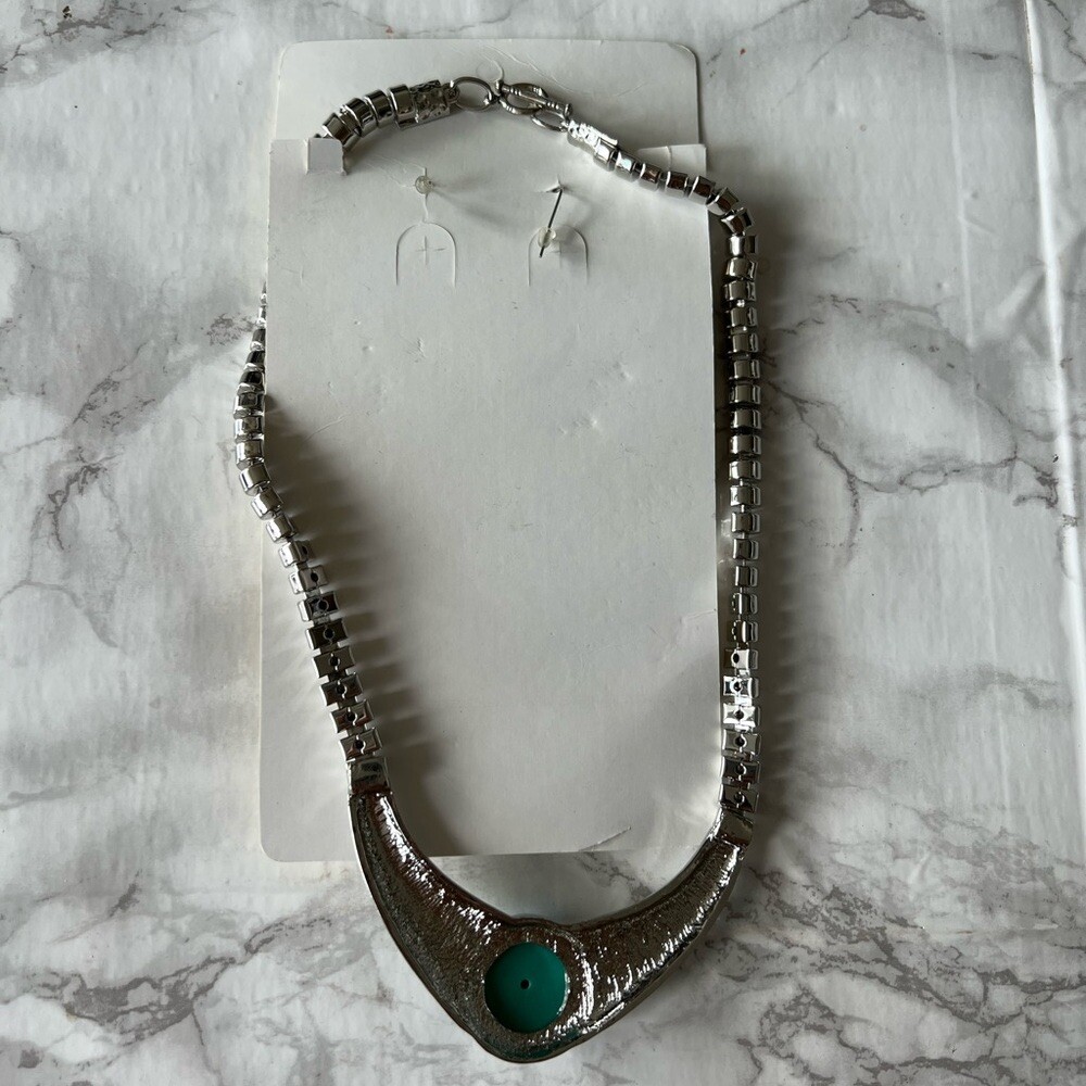 boutique necklace + earrings June Sale New