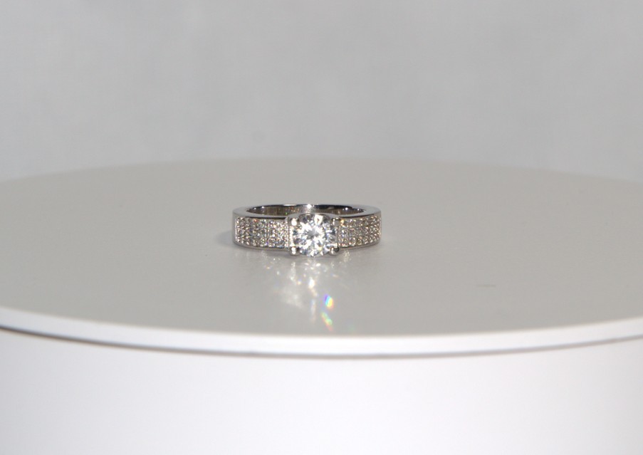 S925 Sterling Silver Wide Pave Engagement Ring CZ Round Solitaire Size 6 W/Box