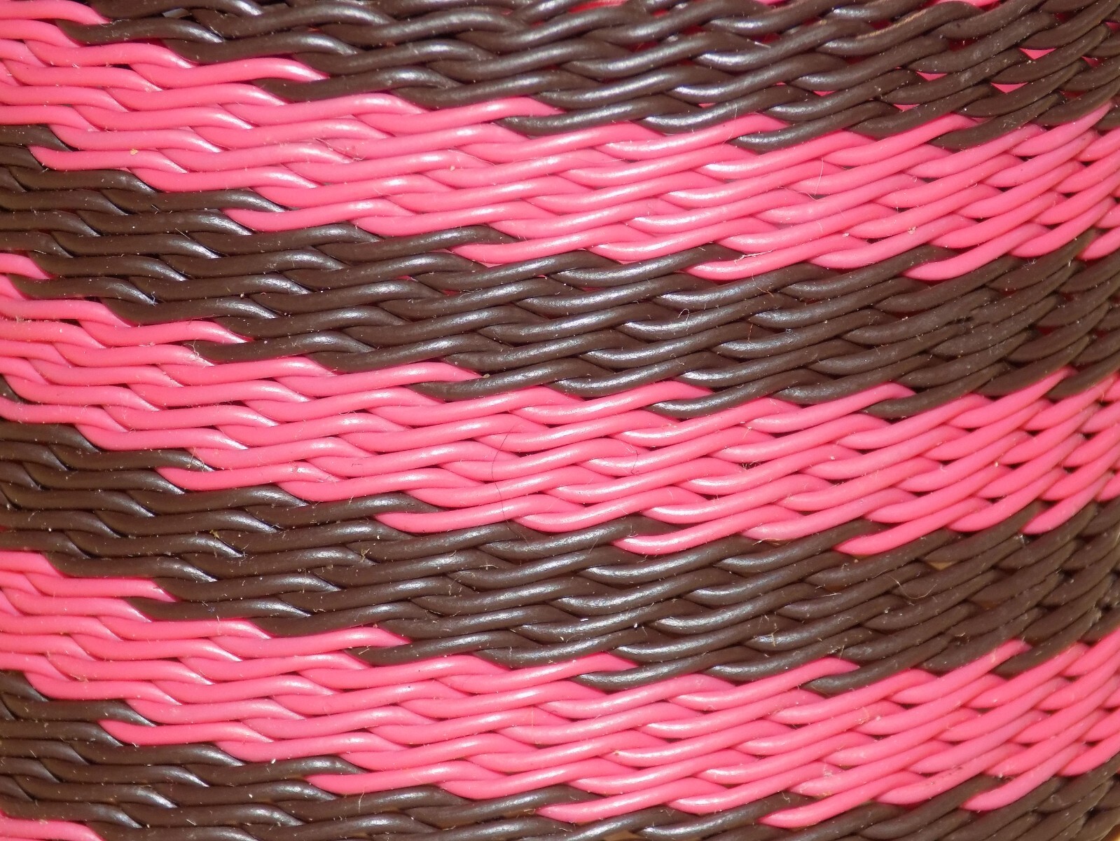Bangle Fair Trade African Telephone Wire bracelet MEDIUM jbww101