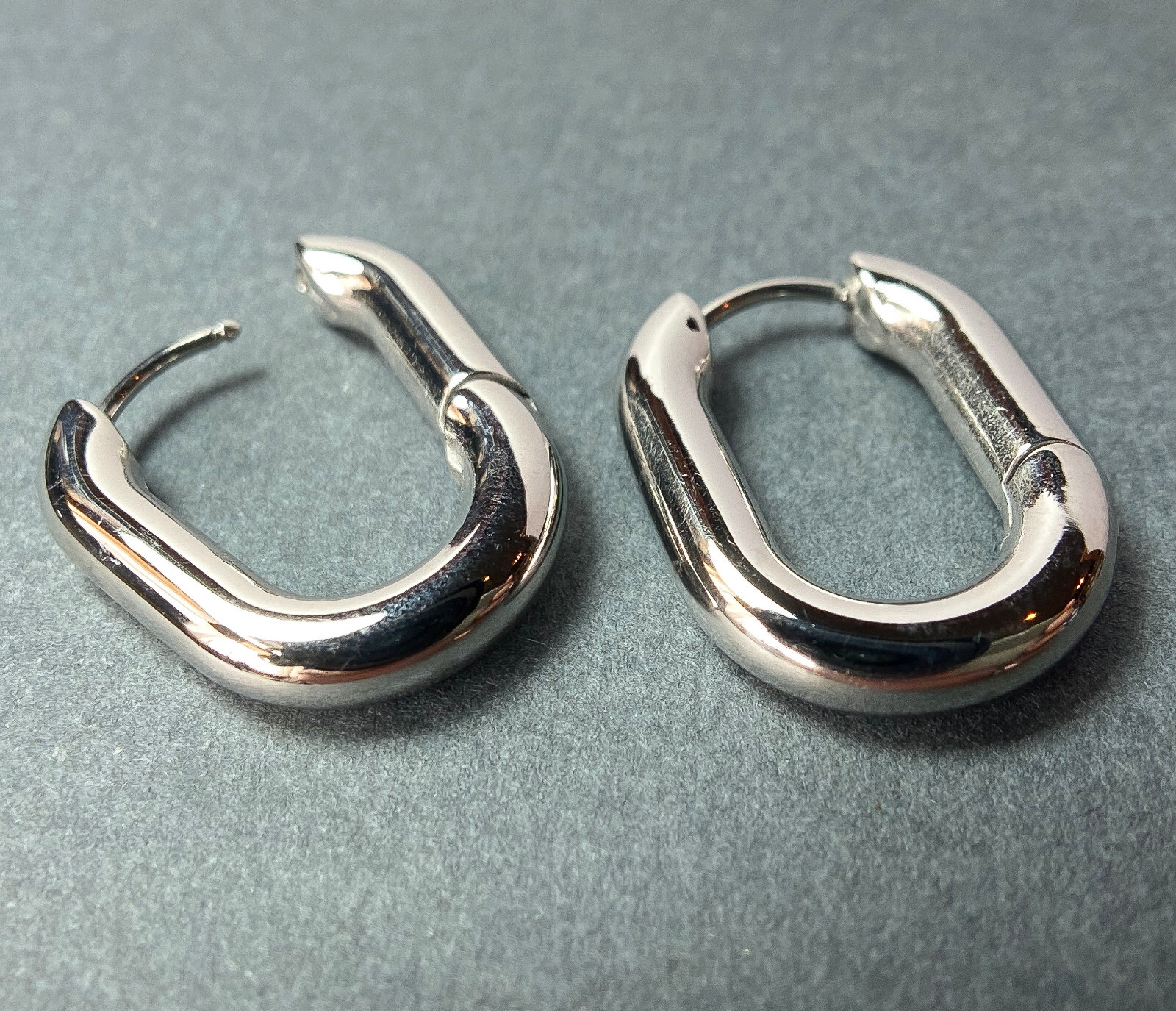 PAIR Rounded Rectangle Hinged Hoop Earrings 316L Stainless Steel 18g Hinge