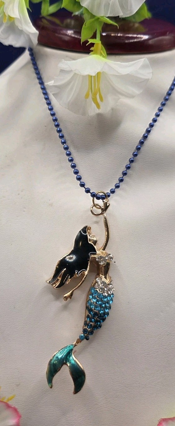 Betsey Johnson Blue Mermaid 3″ Pendant Rhinestone Necklace New Without Tags