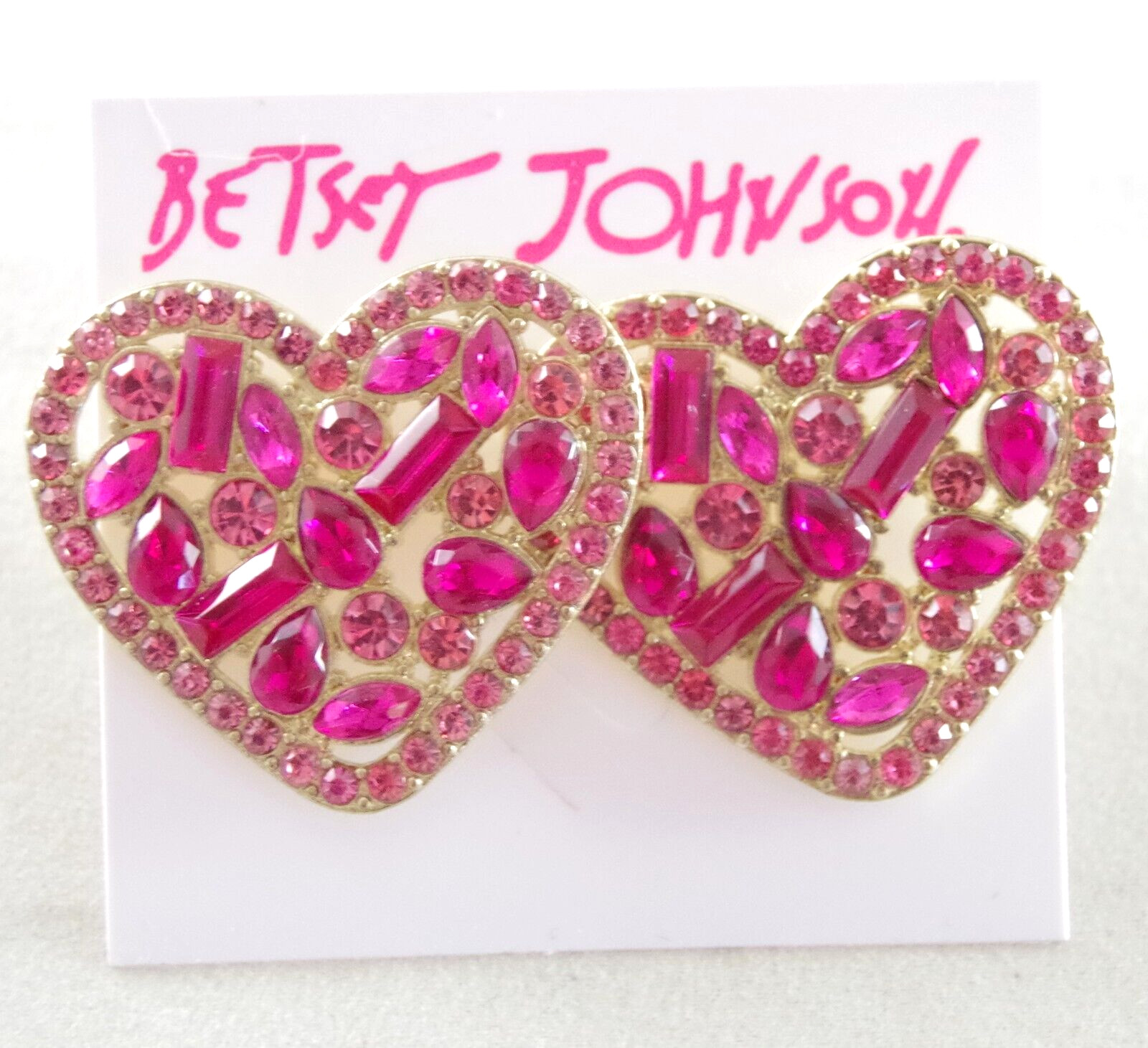 1.25″ BETSEY JOHNSON PRETTY-IN-PINKS CRYSTAL RHINESTONE VALENTINE HEART EARRINGS
