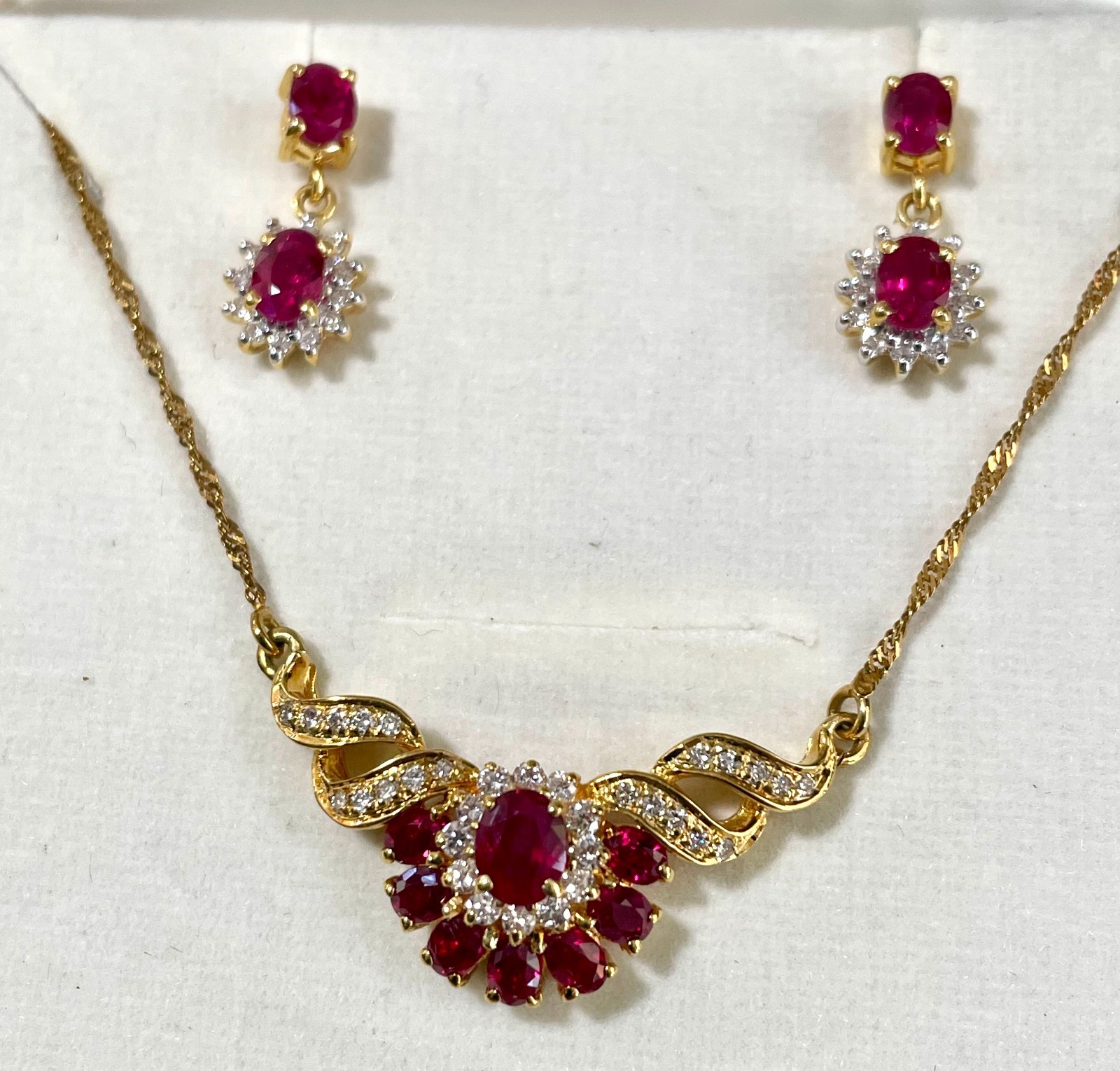 18KT Yellow Gold, Diamond, and Ruby Pendant and Earing Set