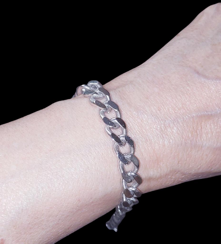 Vintage 1970’s Monet Silver tone Cuban Link Chain Bracelet #11!