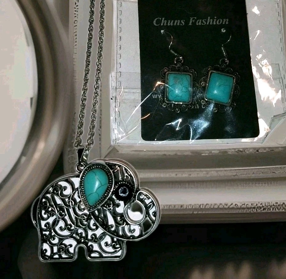 3 pc Set 2 In 1 Faux Turquoise Elephant Necklace Brooch Pin & 2 Pairs Earrings