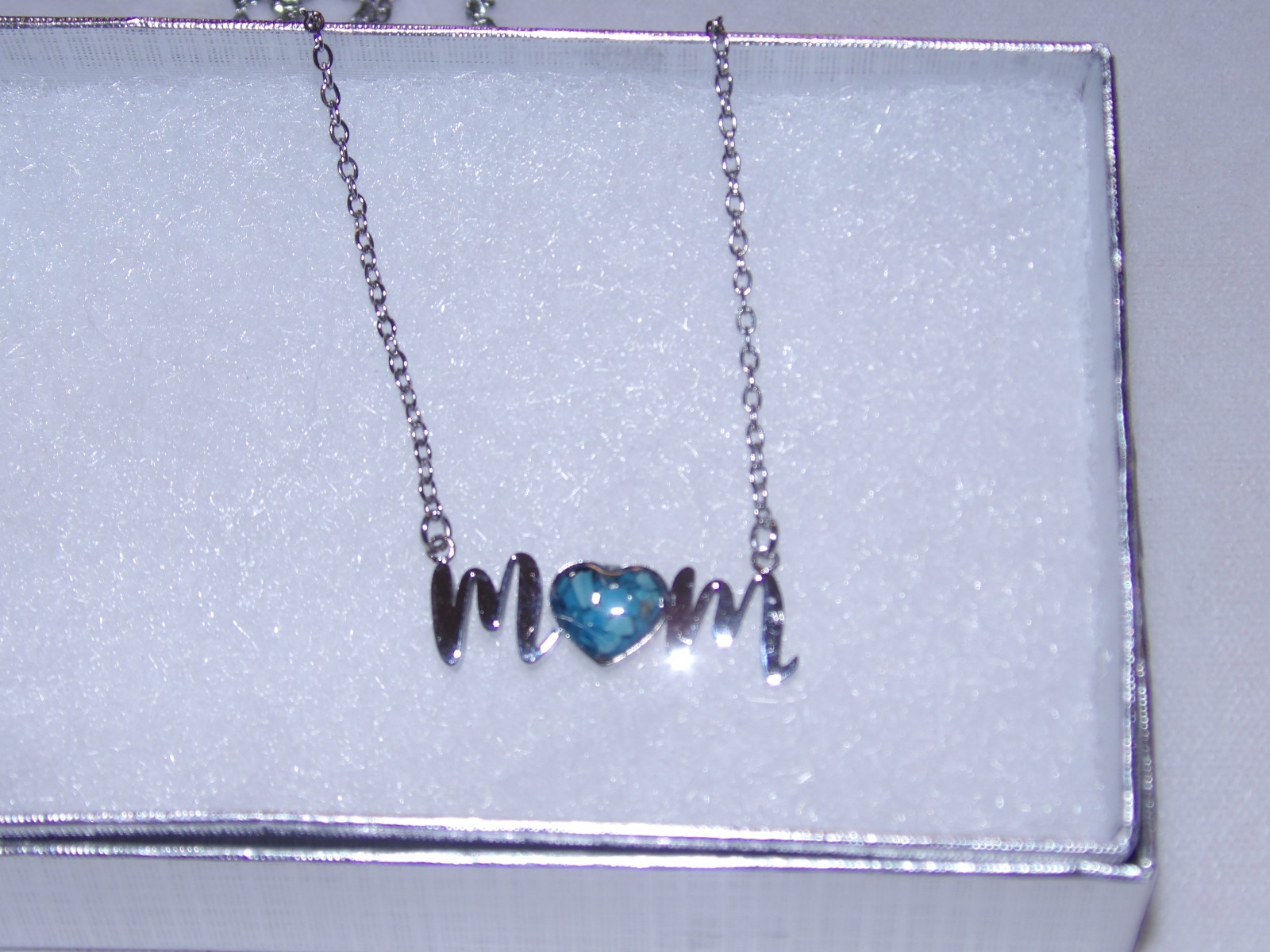 MOM NECKLACE PENDANT MOTHERS DAY GIFT BLUE GEMSTONE HEART 16″ to 20″ NEW