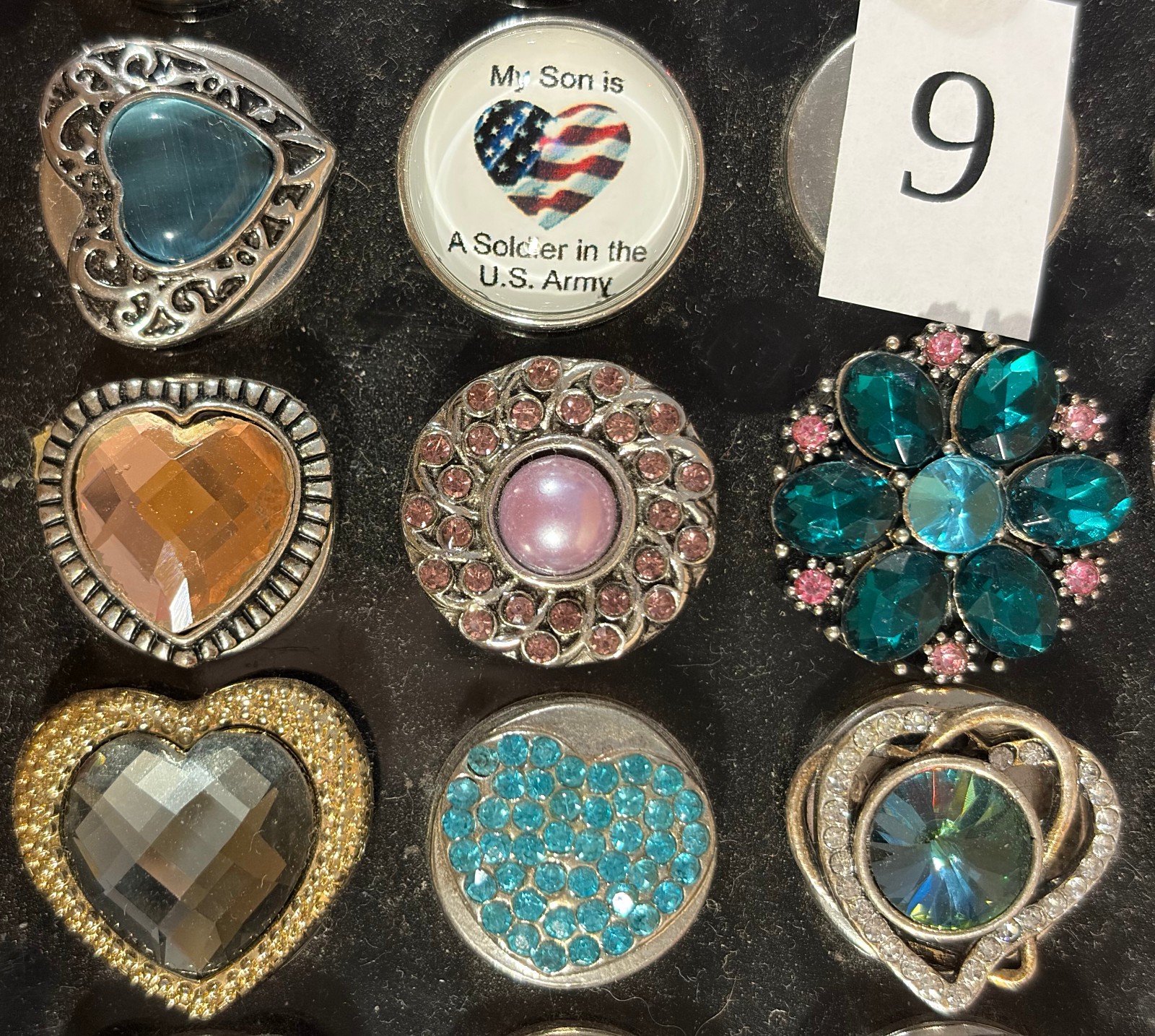 24 18-22mm chunk snap buttons charms jewelry lot
