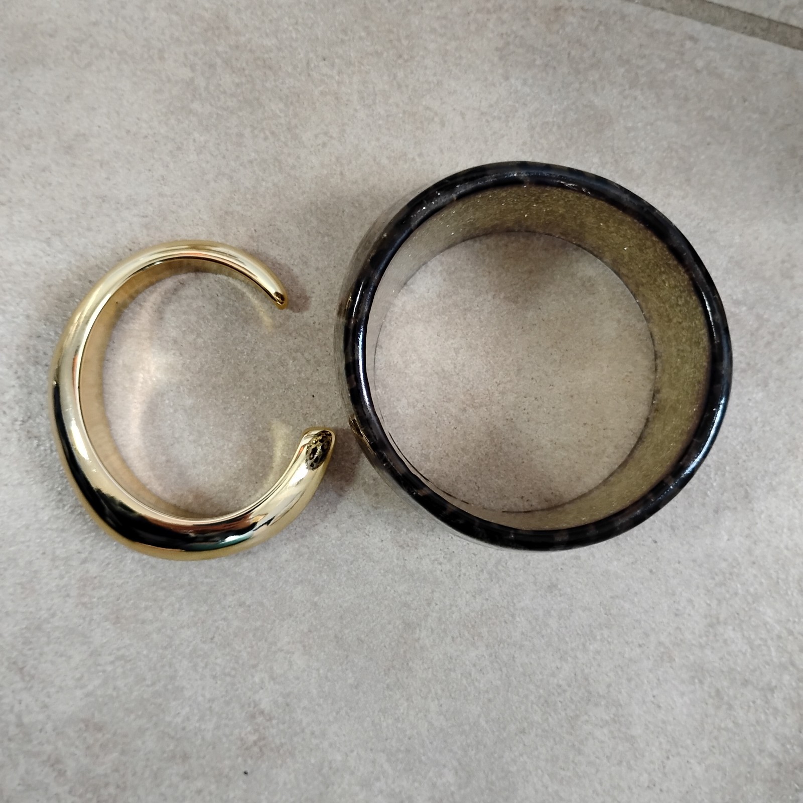 Chunky Goldtone Animal Print Glitter Bold Bangle Bracelet Lot Cuff Sz 8 Set
