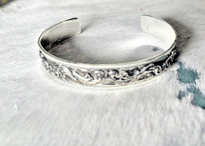 Western Womens Bracelet 6 3/8 x 1/2 in Band Silver Cuff Cowboy Adjustable