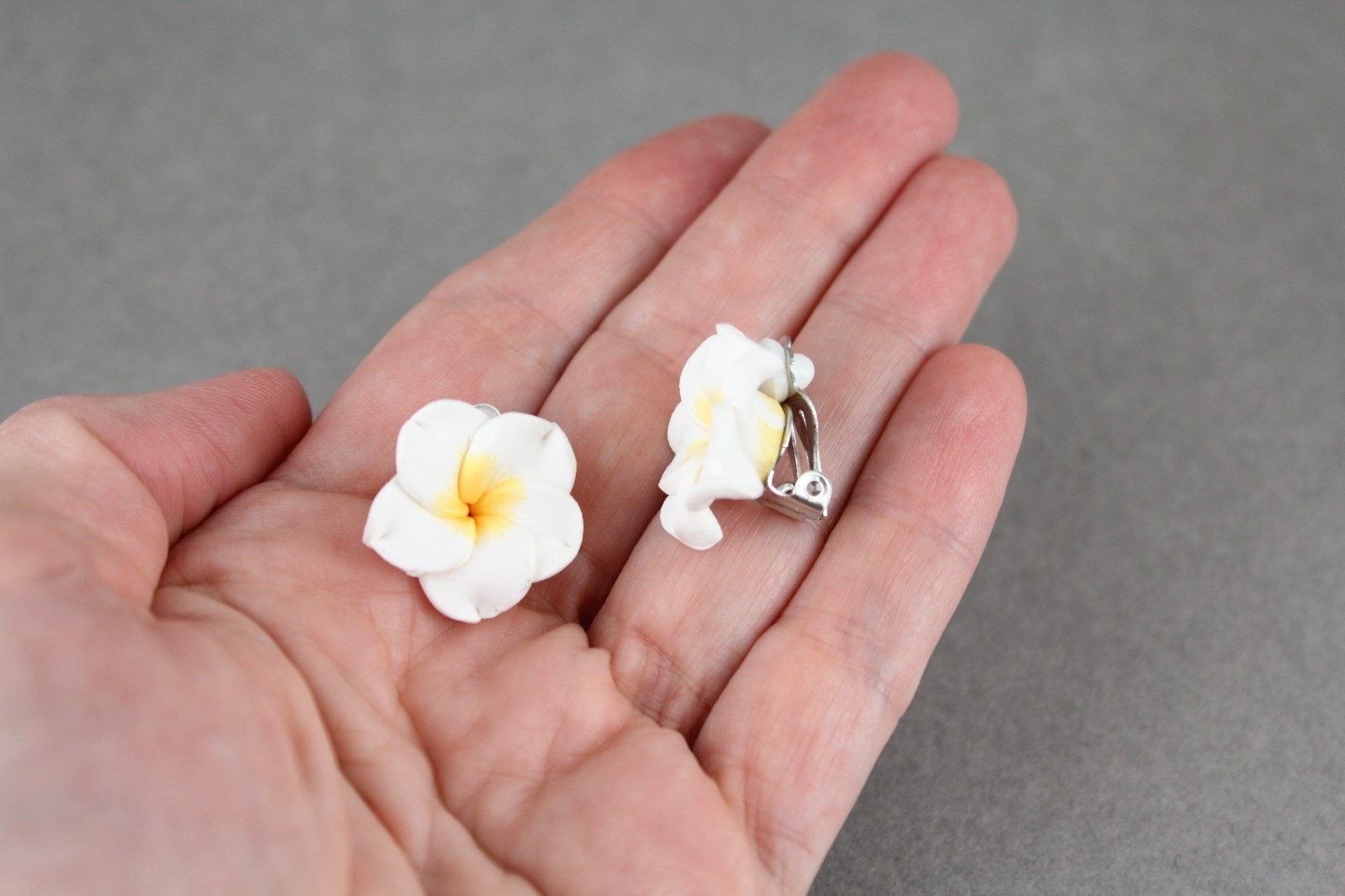White flower Clip On earrings pendant clips lightweight plumeria hawaiian