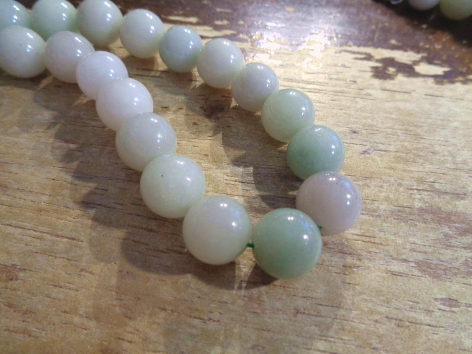 12.5MM MIXED CELADON GREEN LAVENDER JADE JADEITE ROUND BEAD NECKLACE 18-19.5″