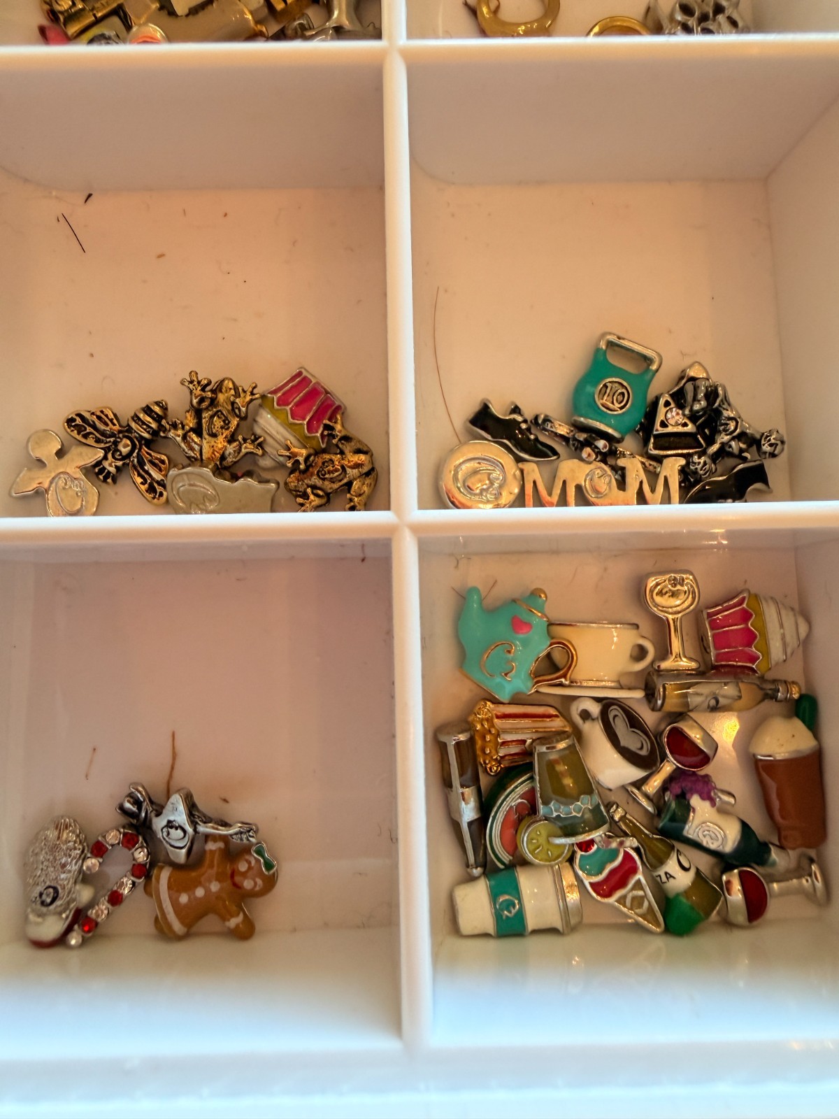 Origami Owl Huge Lot Lockets faces plates charms chains bracelets 300+ pieces
