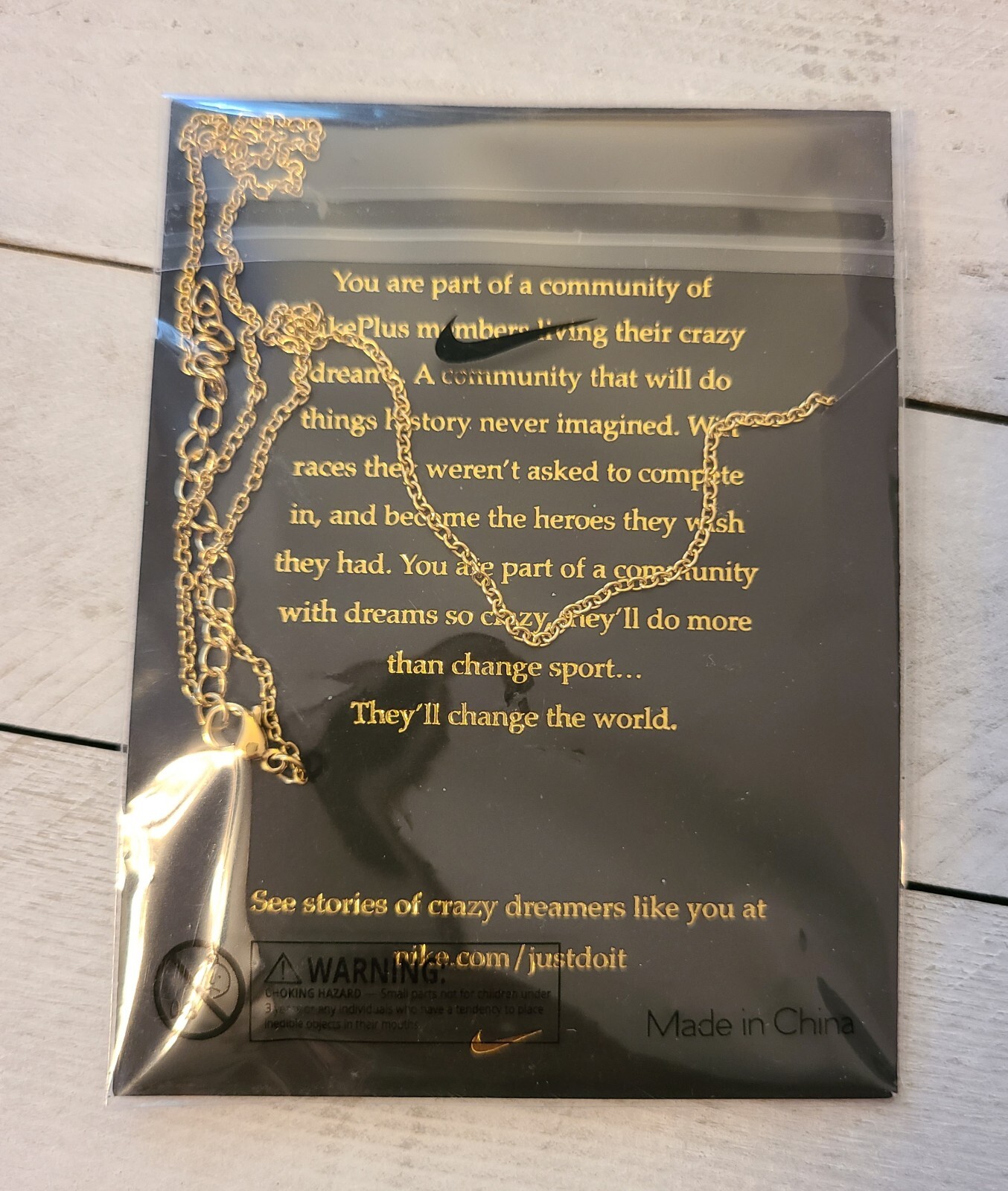 Nike Crazy Dreamer Swoosh Supreme Just Do It Necklace Unisex One Size Retired