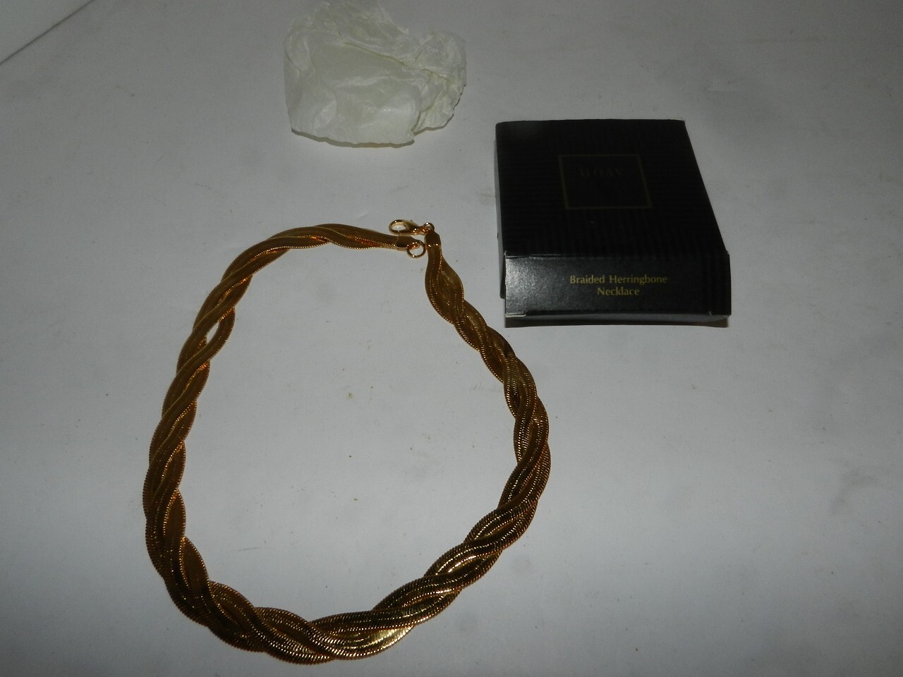 AVON Necklace Gold Tone Twisted Herringbone Chain SIGNED Statement Piece NOS