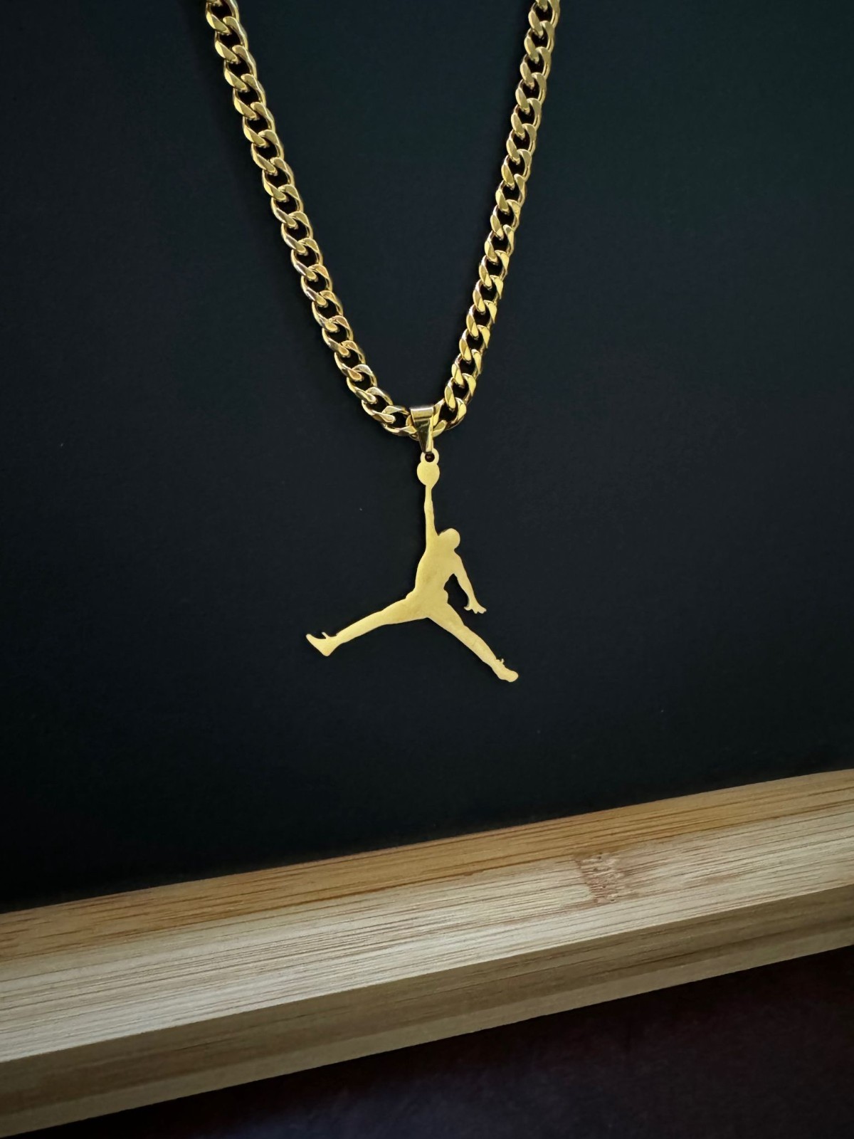 Gold Jordan Necklace – Basketball Necklace – 5mm Cuban – 22″ Cuban Chain – Y2K