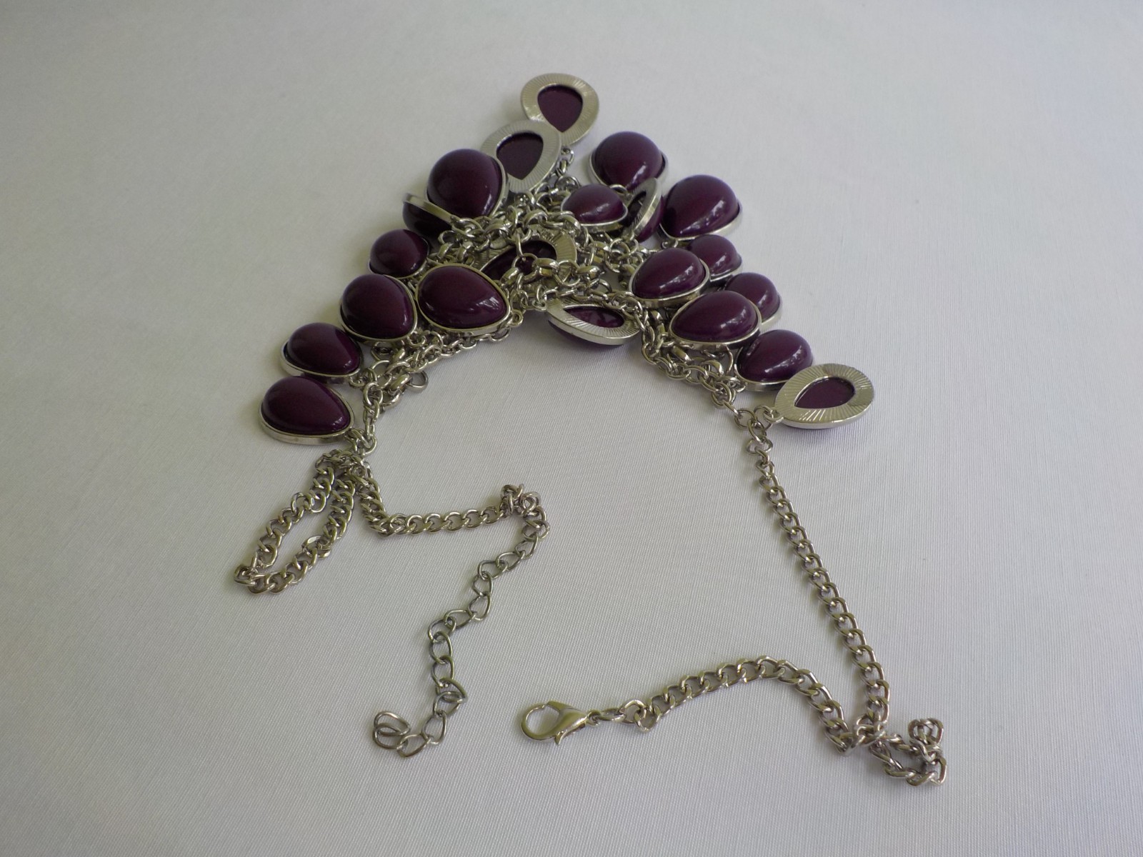 Teardrop Layered Necklace Silver Tone Metal Plastic Plum