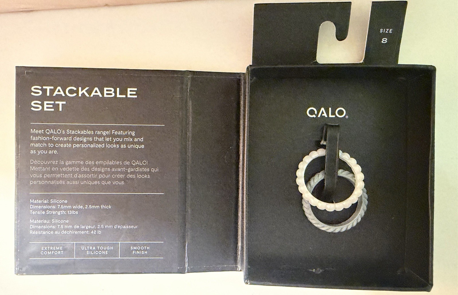 QALO Stackable Silicone Band Ring Set Gray/White Size 8 7.5mm Signed