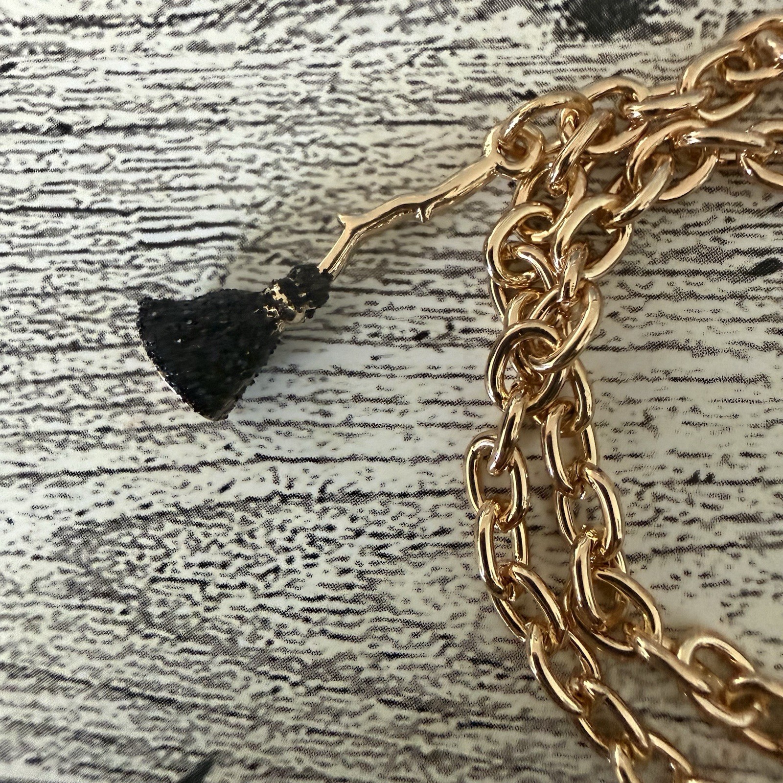 Betsey Johnson Halloween Green Glitter Ghost Rhinestone Witch Necklace NWT