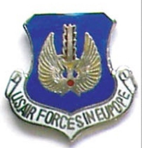 MILITARY HAT LAPEL PIN – USAF IN EUROPE PIN – NEW