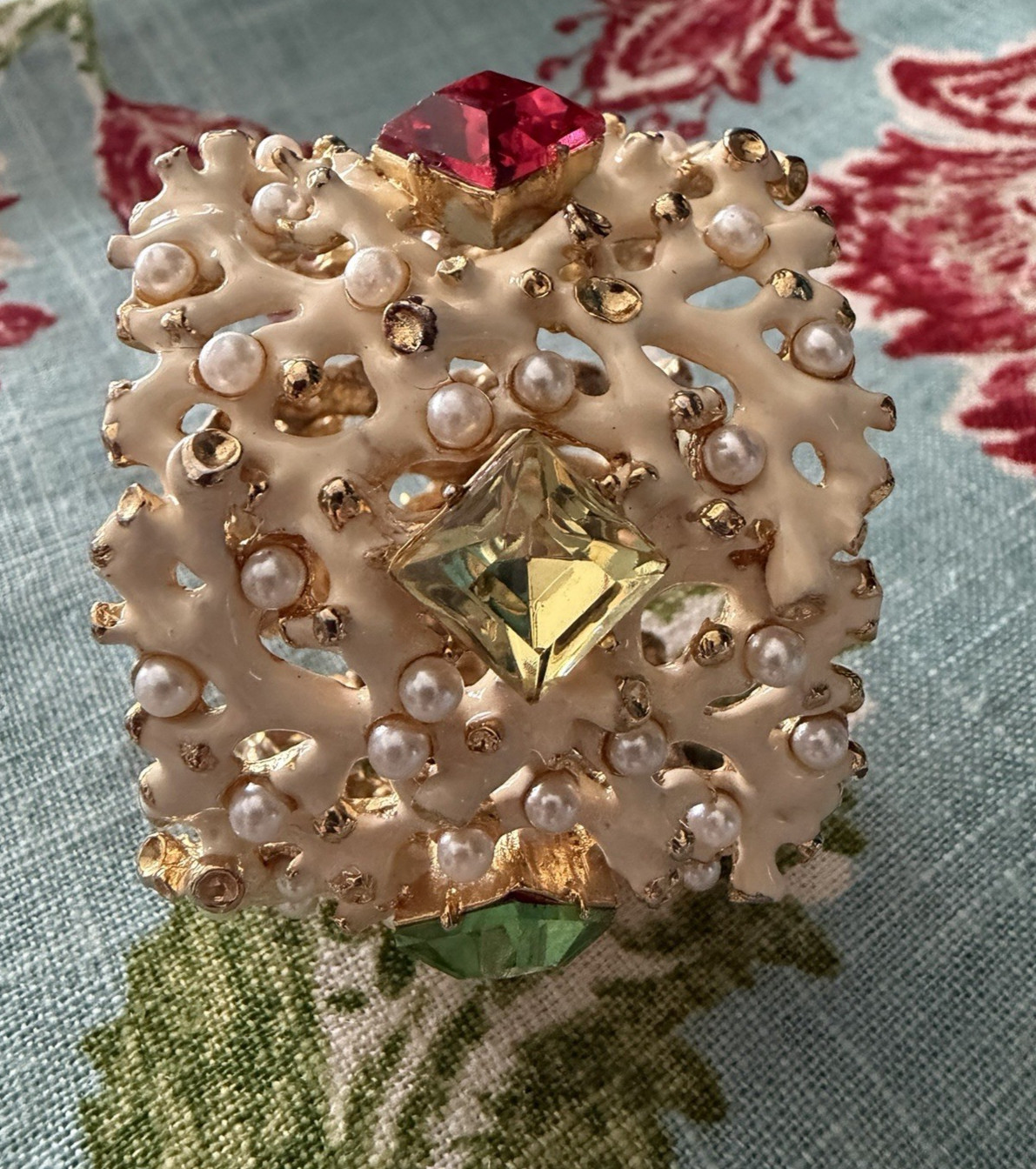 KJL Kenneth Jay Lane Rhinestone White Enamel Coral Hinged Cuff Bracelet