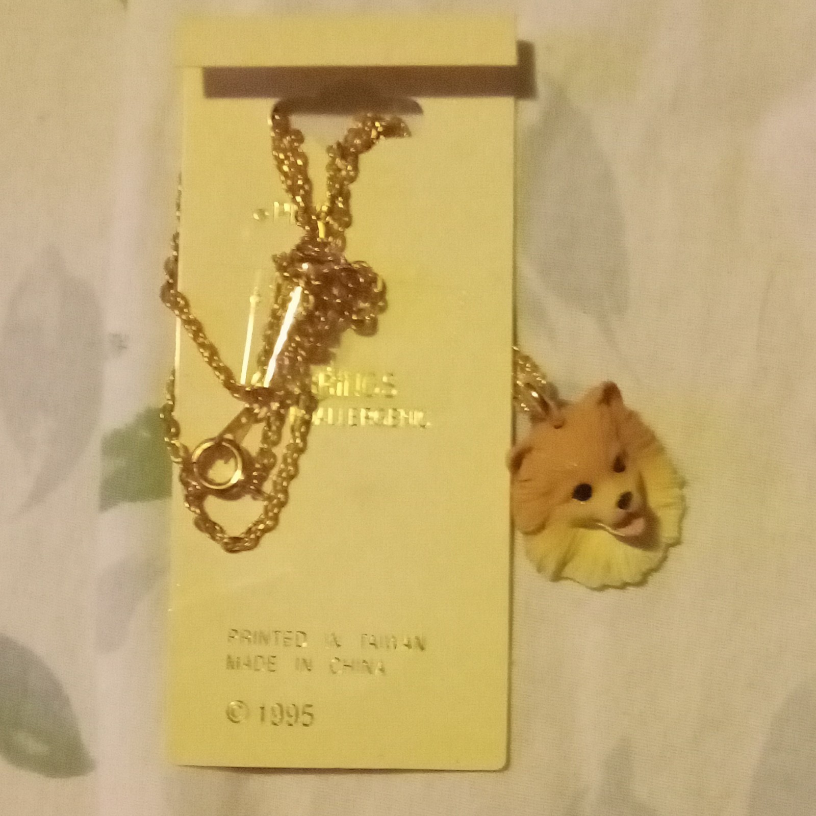 Vintage Gold Charm Pendant Necklace Curb Link Chain Lobster Nickel-Free