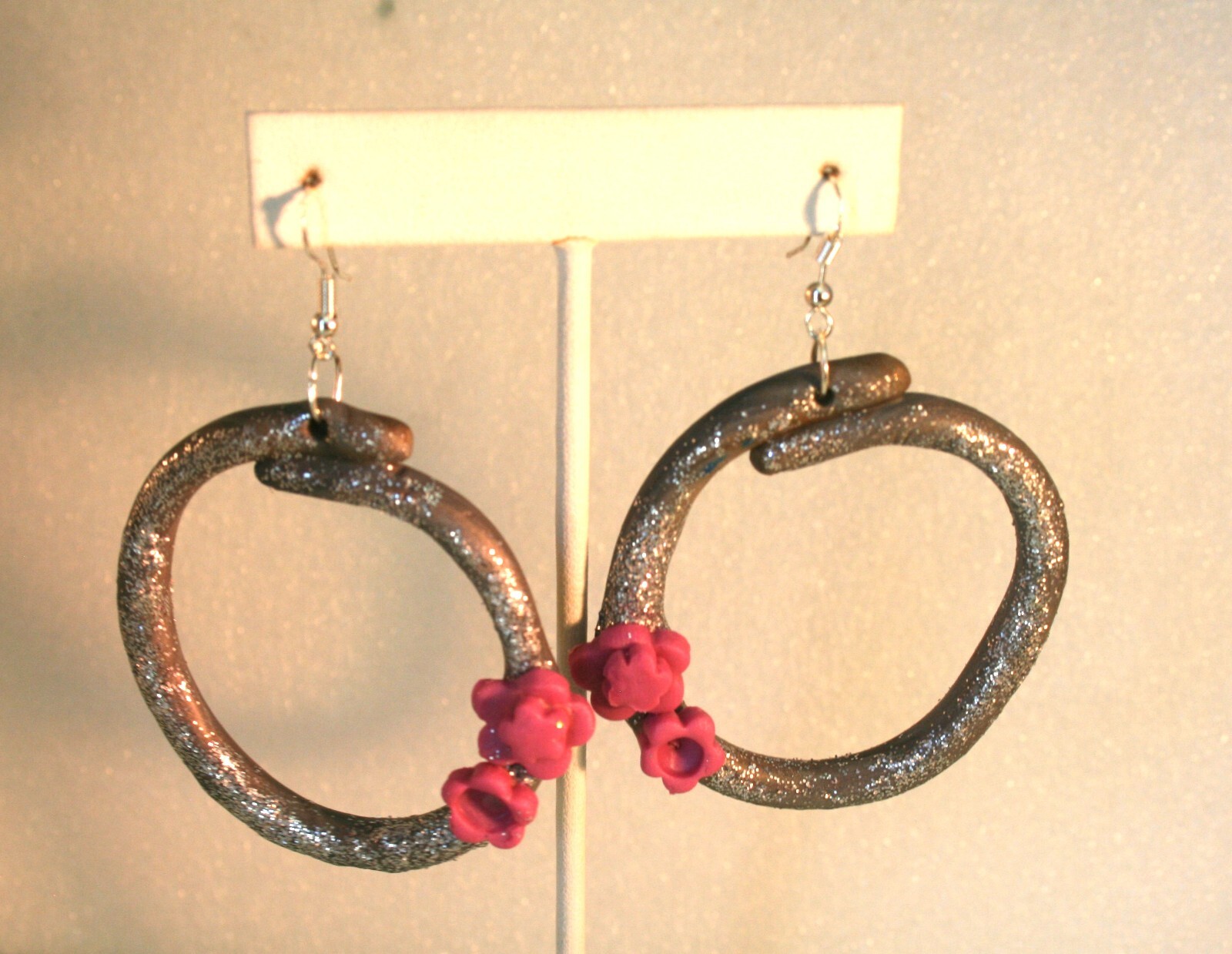 Sterling hook gray polymer clay & pink flowers hoop dangle earrings 2 1/2″