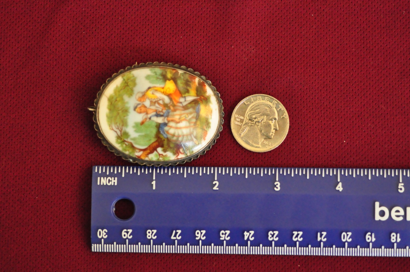 Vintage Sterling Silver Porcelain Brooch / Pendant Hand‑Painted Courting Couple