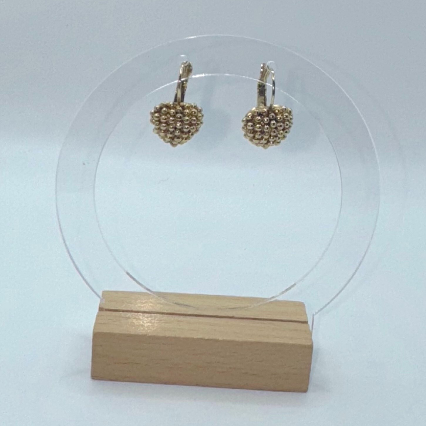 ✨ Gold Heart Leverback Earrings