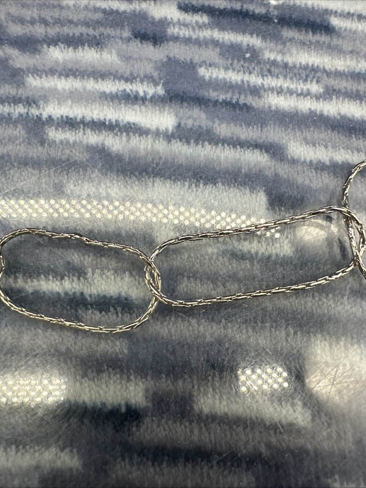 35 inch silver In color necklace linked drop on fit {C}