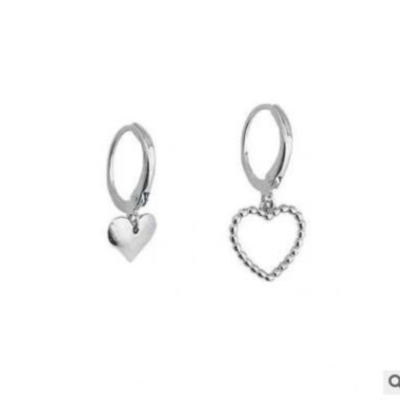 Heart Pendant Ear Buckle Women’s Fashionable Earrings Alloy Jewelry Gift