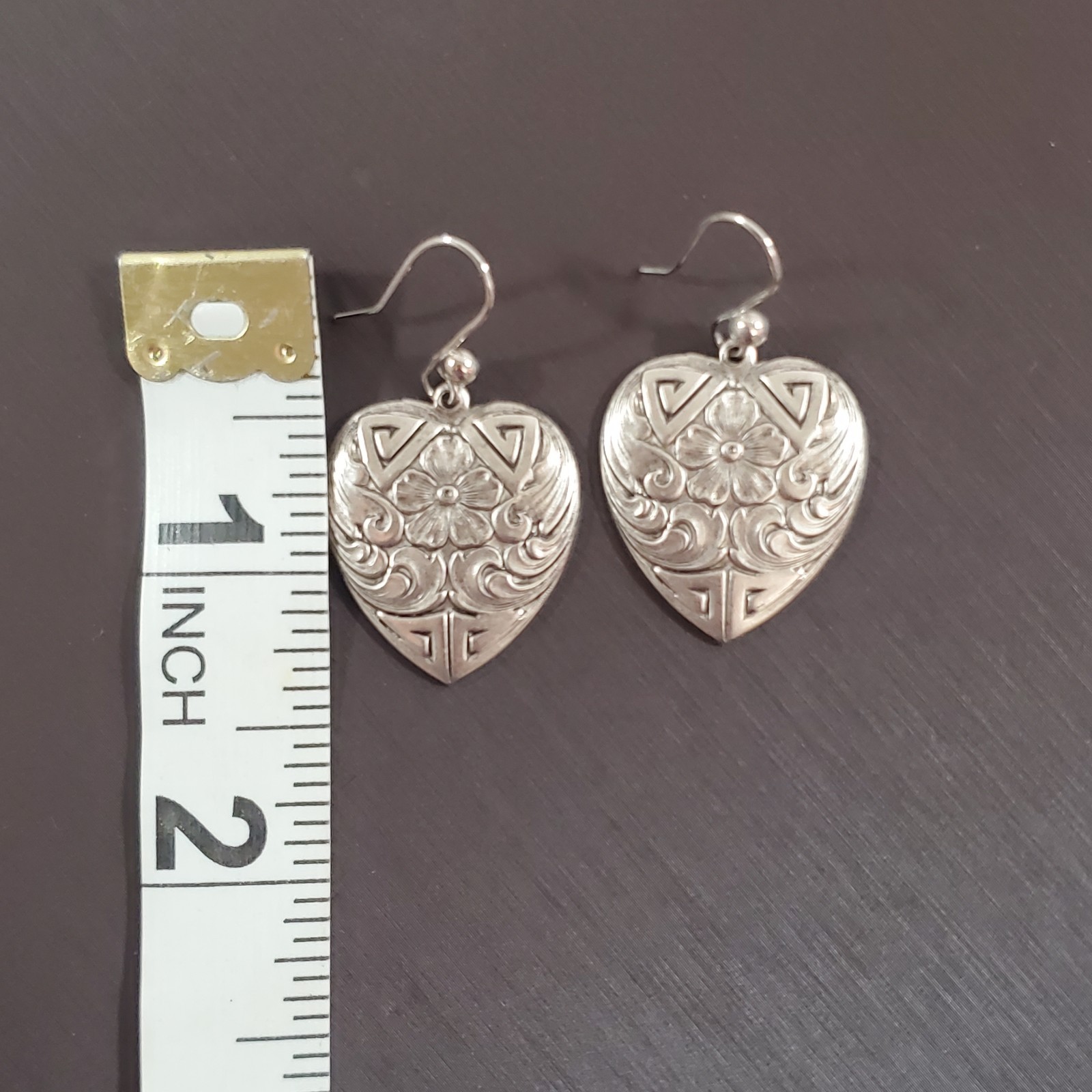 Heart Dangle Earrings With Flower Design Pewter Color Metal Hook New Vintage