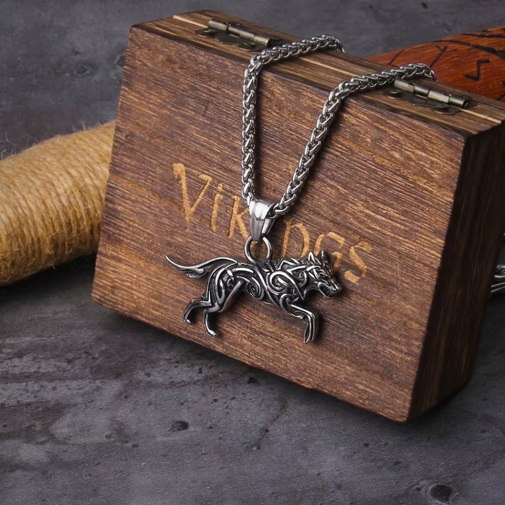 Stainless Steel Viking Wolf Pendant Necklace Norse Celtic Men’s Chain Jewelry