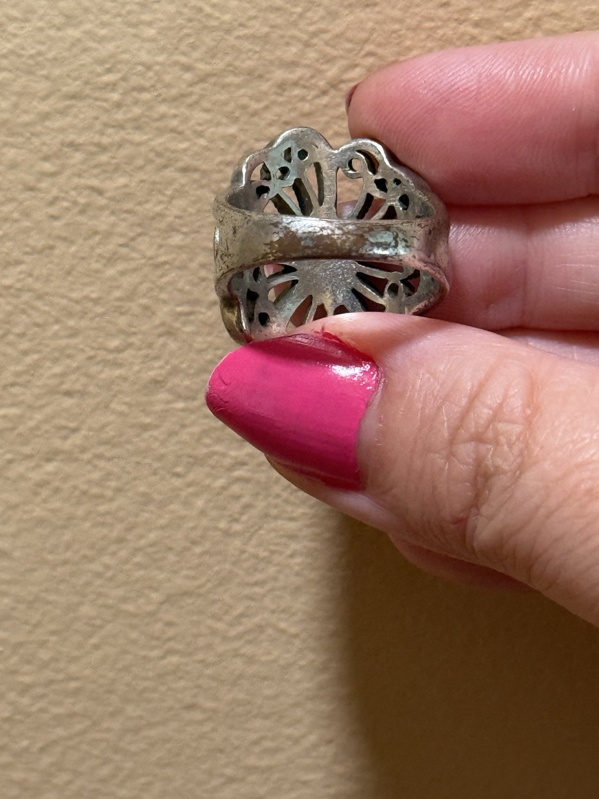 Claire’s Metal Silver Tone Flower Filigree Statement Cocktail Ring Size 8