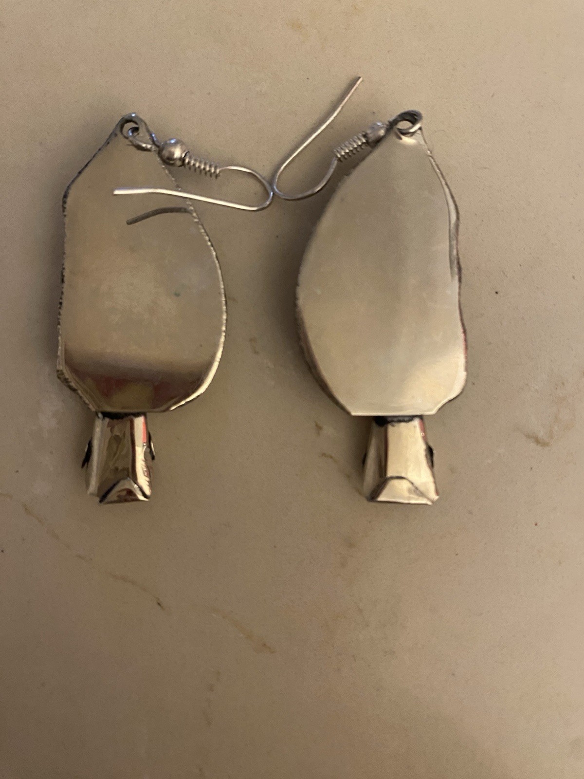 Silver Tone Leaf Dangle Earrings French Wire Red/Blue Oval Stones 4 Gem