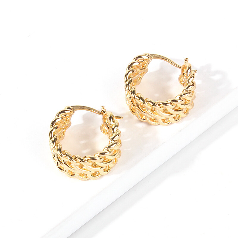 14K Gold Zinc Alloy Solid Geometric Linked Hoop Earrings ✨ NEW & TRENDY! ✨