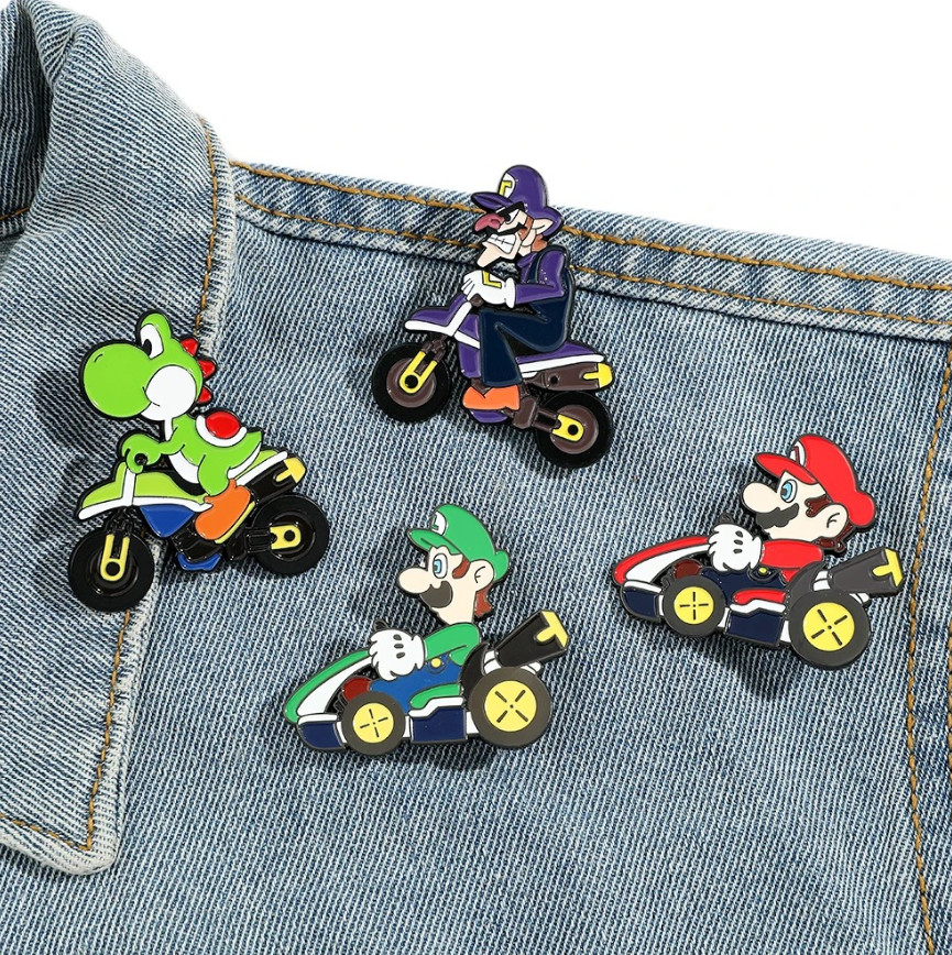 4pcs Cute Cartoon Mario Enamel Pins Women’s Brooches Lapel Backpack Badges – NEW