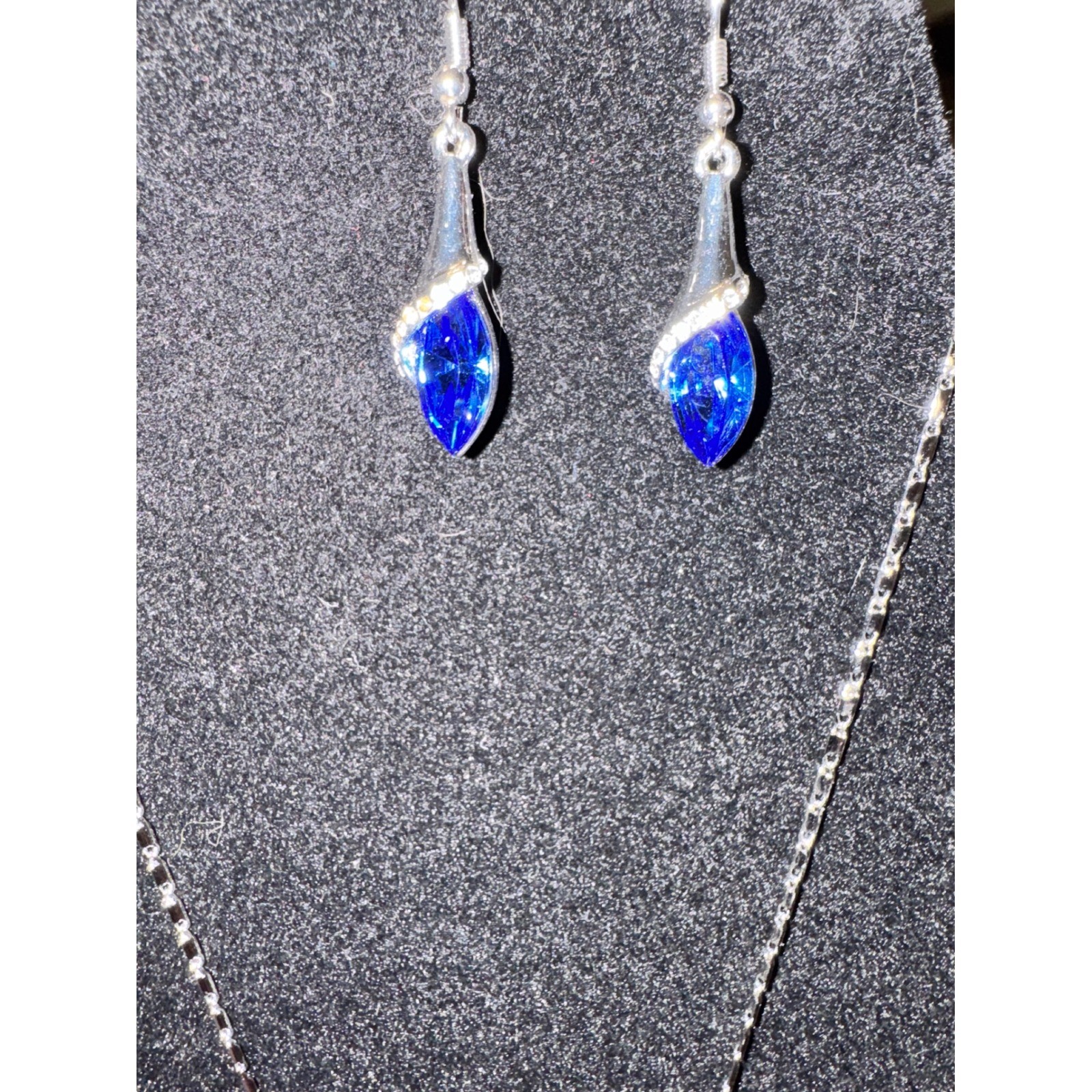 French Connection Blue Crystal Necklace Earrings Set with Travel Jewelry Case